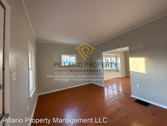 Building Photo - 3 br, 1 bath House - 1346  W Congress Ave