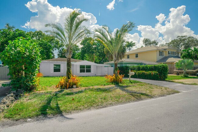 Foto del edificio - 842 SW 11th Ct