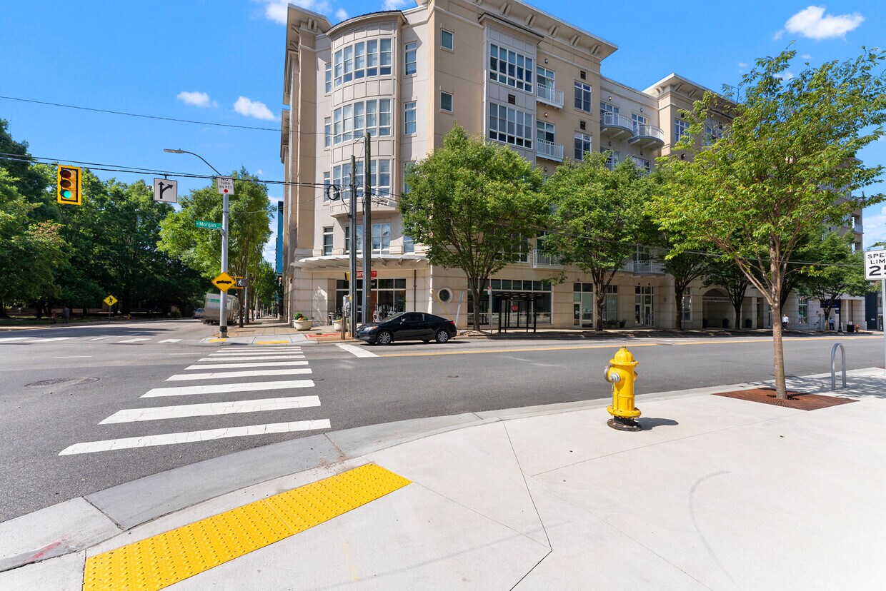 Foto principal - 317 W Morgan St