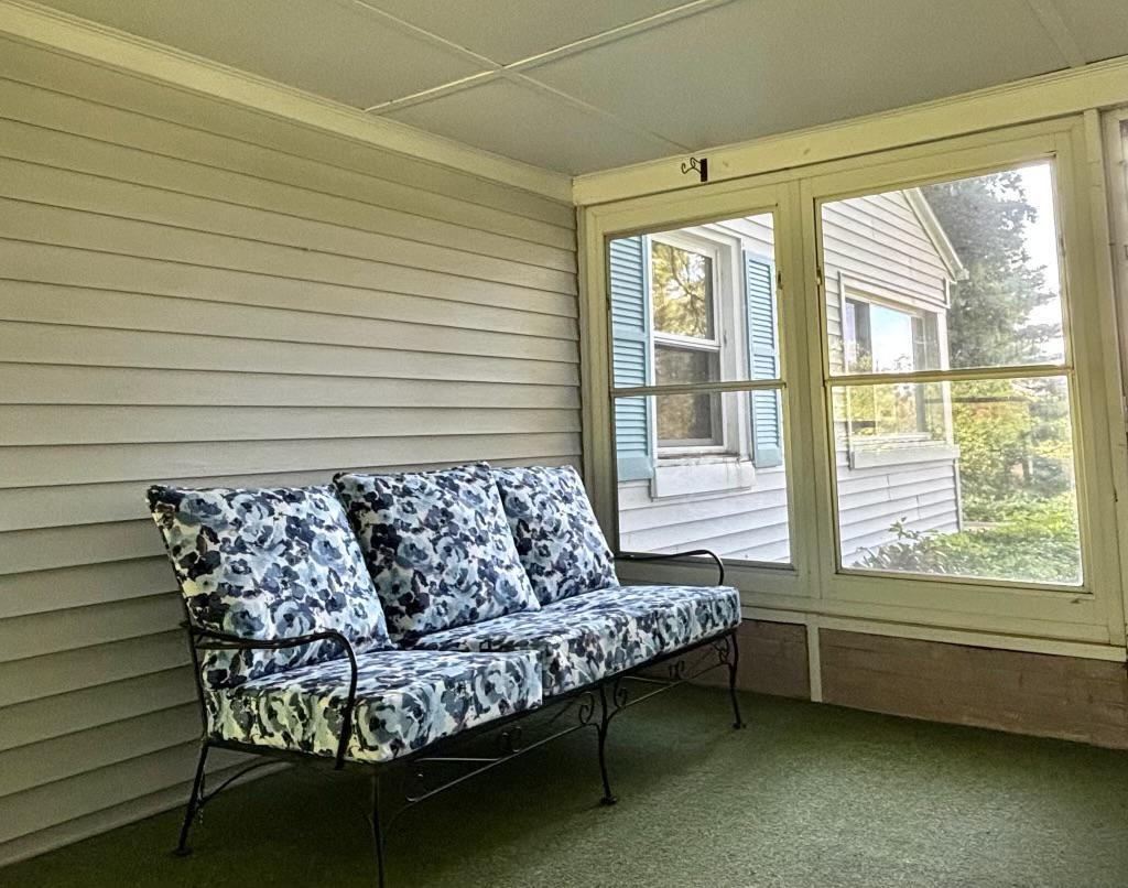 Foto principal - Welcome to this charming house built in 19...