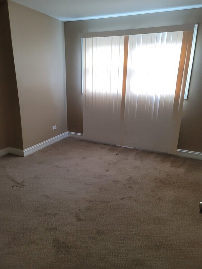 Foto del edificio - 21738 Peterson Ave