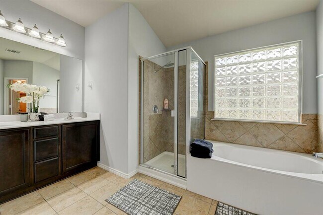 Foto del edificio - 9401 Zayden Dr