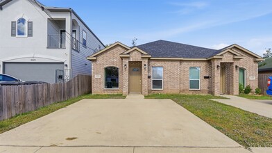 Building Photo - 4431 Knoxville St