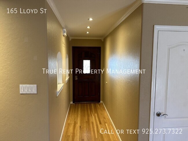 Foto del edificio - Beautiful 4 Bed 2 Bath Single Story in Per...