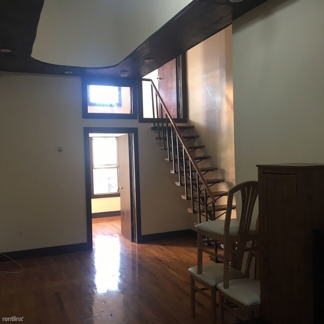 Building Photo - 251 Wyckoff Ave