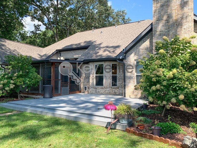 Building Photo - 7716 Royal Harbour Cir