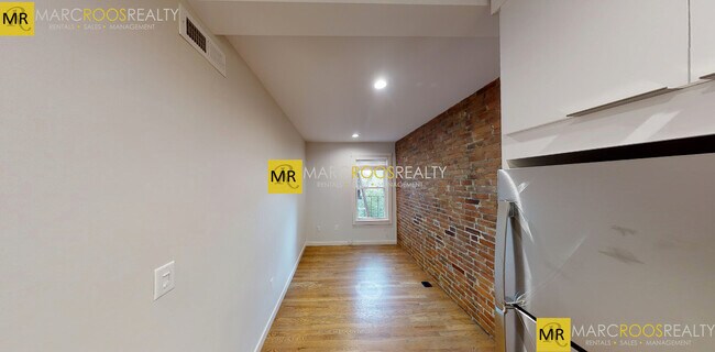Building Photo - 2 Belvidere Pl