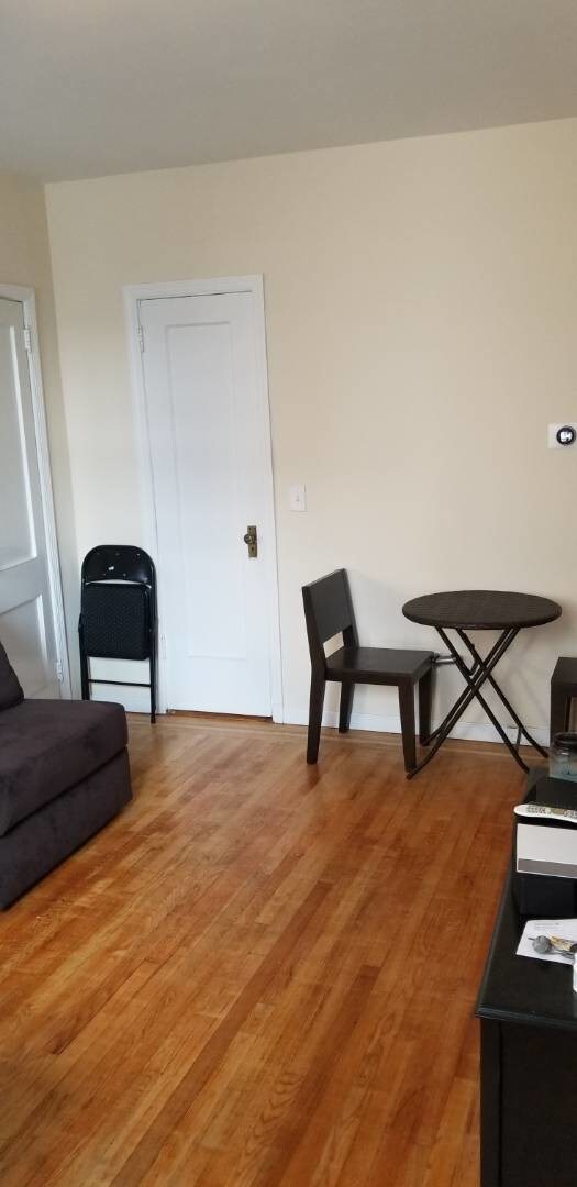 Foto del edificio - 28-40-40 38th St