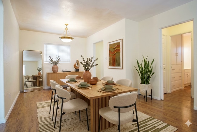 Foto del edificio - Historic Kensington - Charming 2bd/2ba with Bonus Room & parking - Ground floor Level