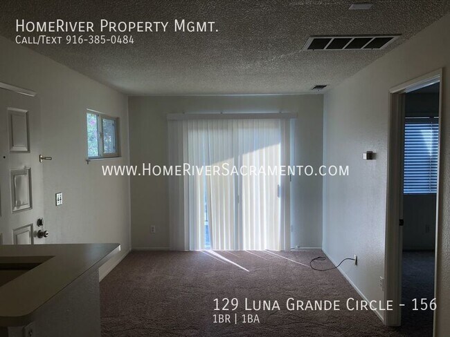 Building Photo - 129 Luna Grande Cir