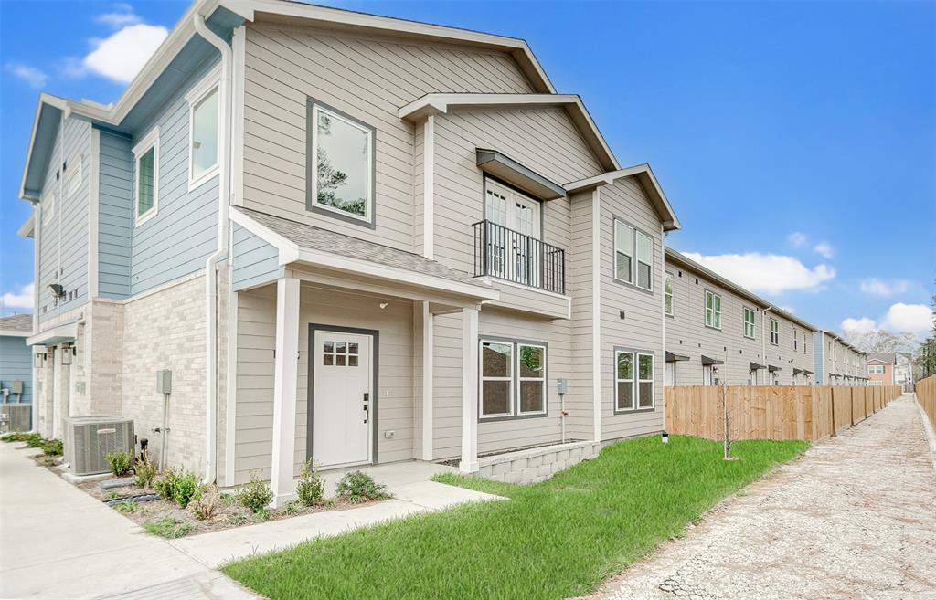 5262 Ella Blvd Unit D, Houston, TX 77018 Apartment for Rent in