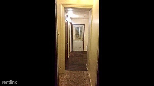 Foto del edificio - 1 br, 1 bath Townhome - 133 Pear Street