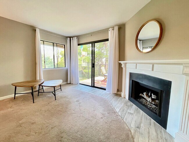 Foto del edificio - 3 Bedroom Carlsbad Townhouse!