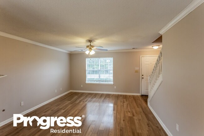 Building Photo - 6853 Ranch Ridge Cove E