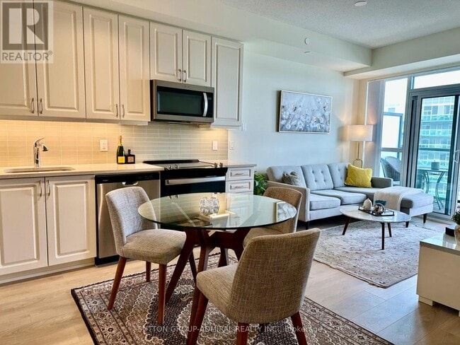 Building Photo - 38 Annie Craig Dr