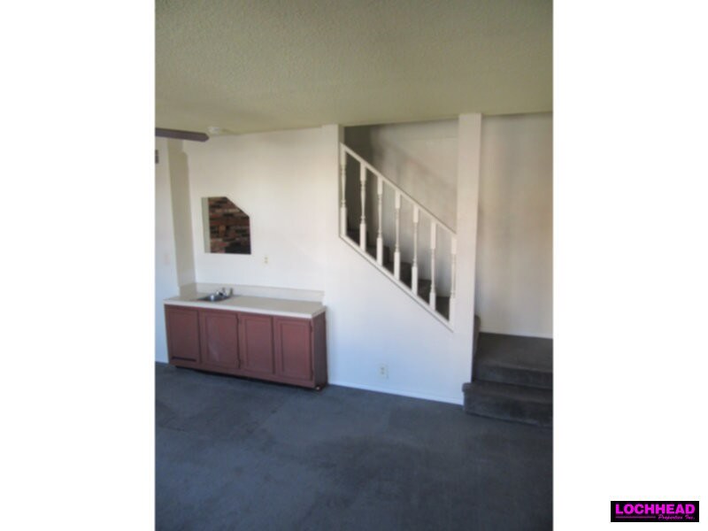 Building Photo - 270 Alexandria St