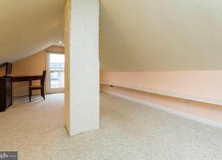 Building Photo - 618 3rd St