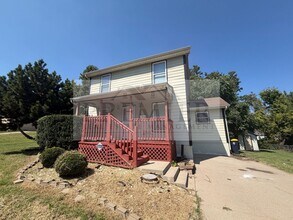 Building Photo - 1610 E 37th St