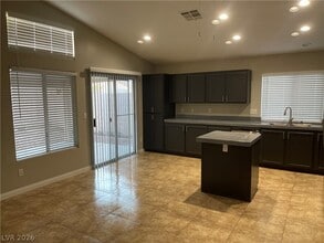 Building Photo - 4805 White Aspen Ave