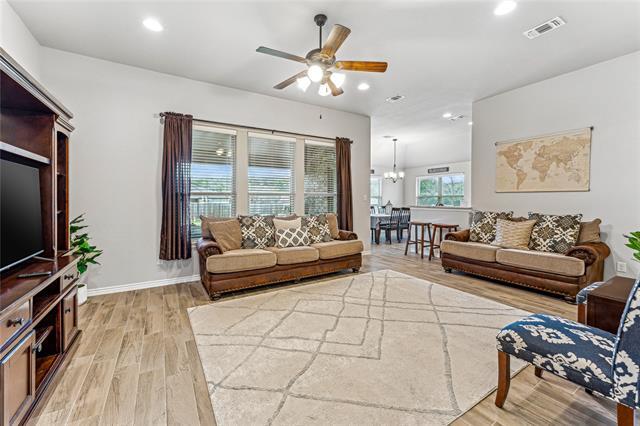 Foto del edificio - 4311 N Chisholm Trail