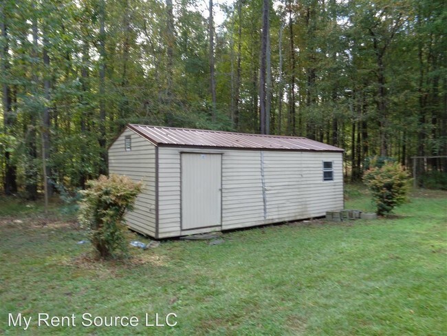 Building Photo - 147 Hammock Rd