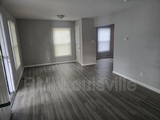 Foto del edificio - 4221 Sunset Ave