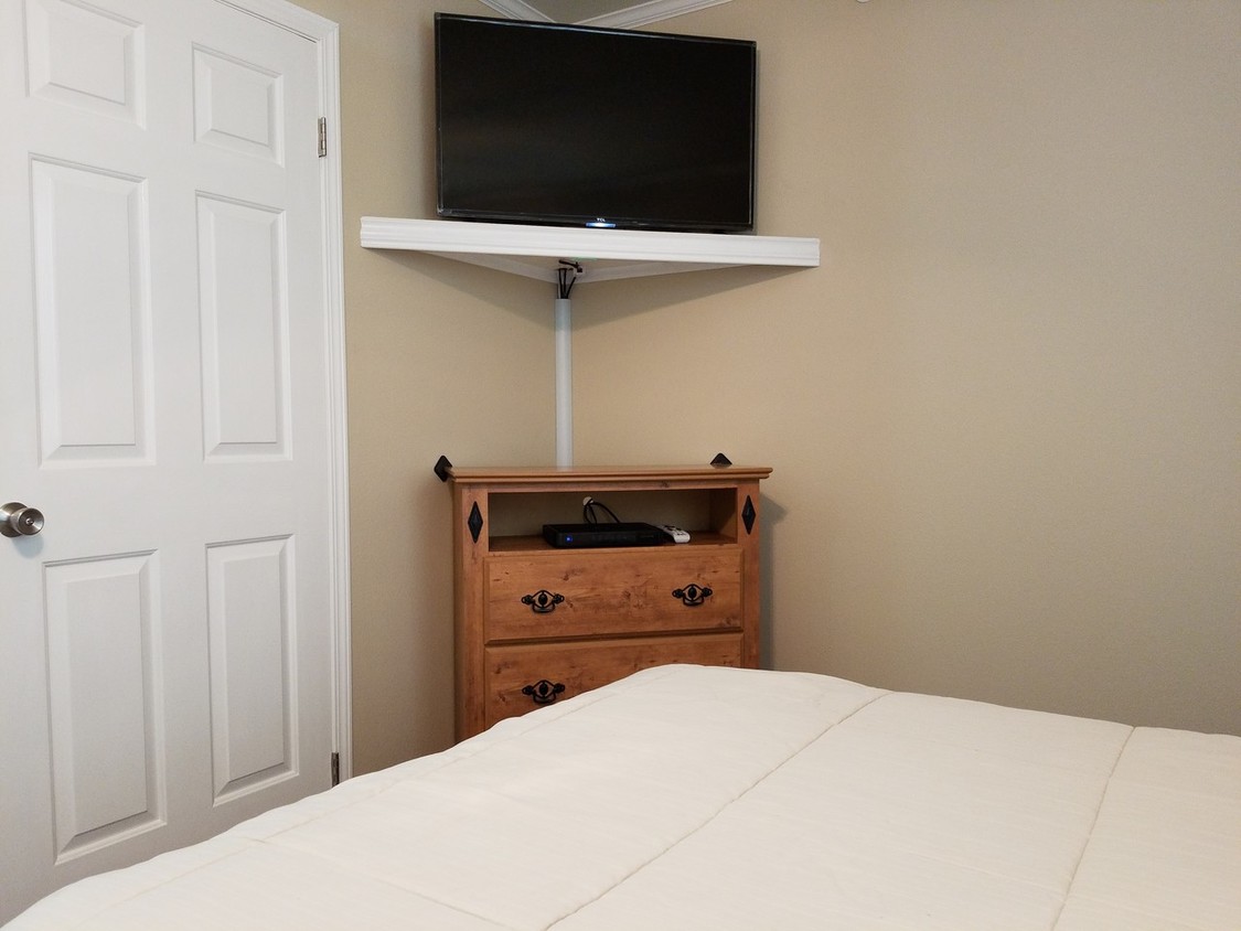 Foto principal - 58245 Homestead Dr