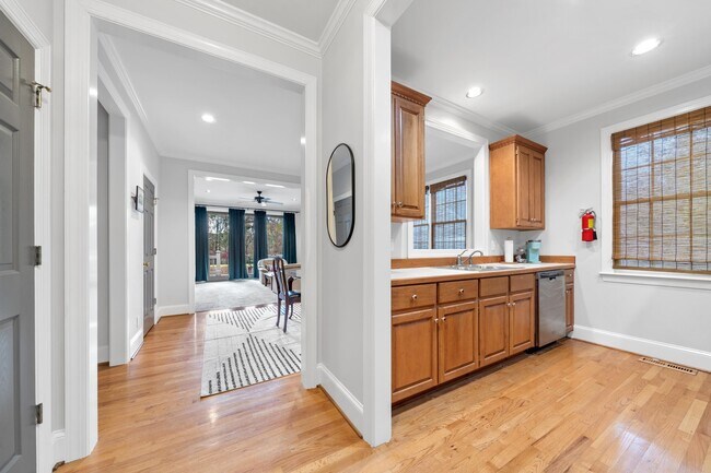 Foto del edificio - 222 Beech Haven Ln