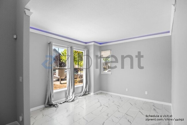 Building Photo - 2715 Foothill Ave
