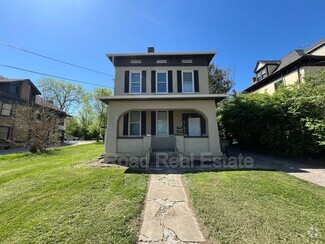 Building Photo - 545 Rockdale Ave