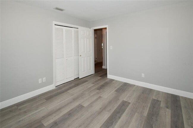 Building Photo - 6690 Burning Tree Dr