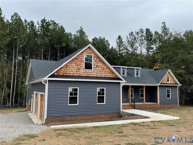 Foto del edificio - 2948 Pineview Dr