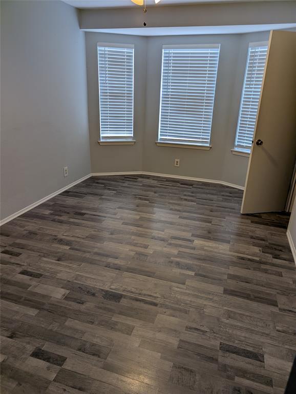 Building Photo - 2102 Kirksey Dr
