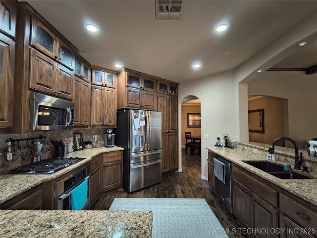 Foto del edificio - 4724 S 168th E Ave