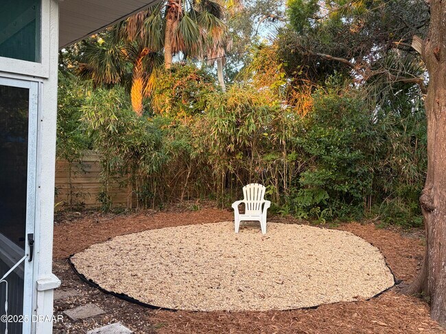 Foto del edificio - 117 Magnolia Dr