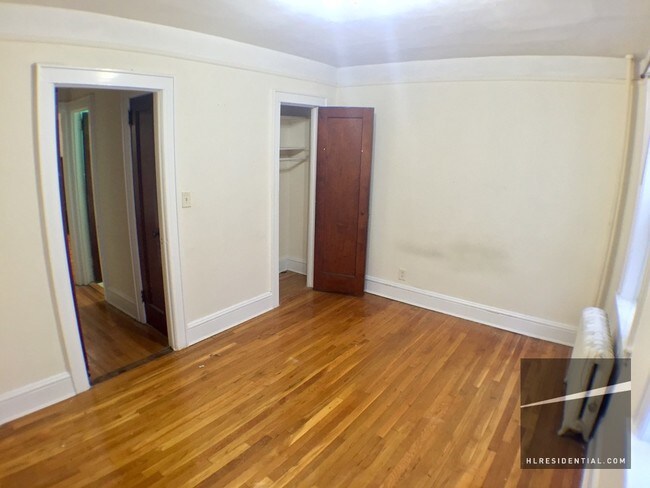 Building Photo - 3071 33rd St