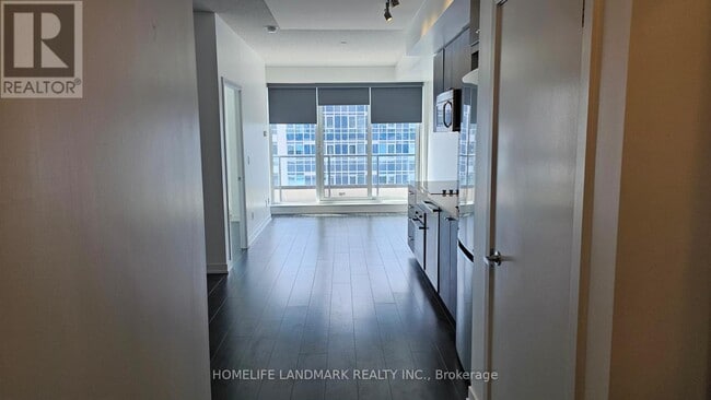Building Photo - 18-718 Rean Dr