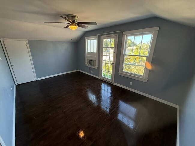 Photo - Broadway Apartment