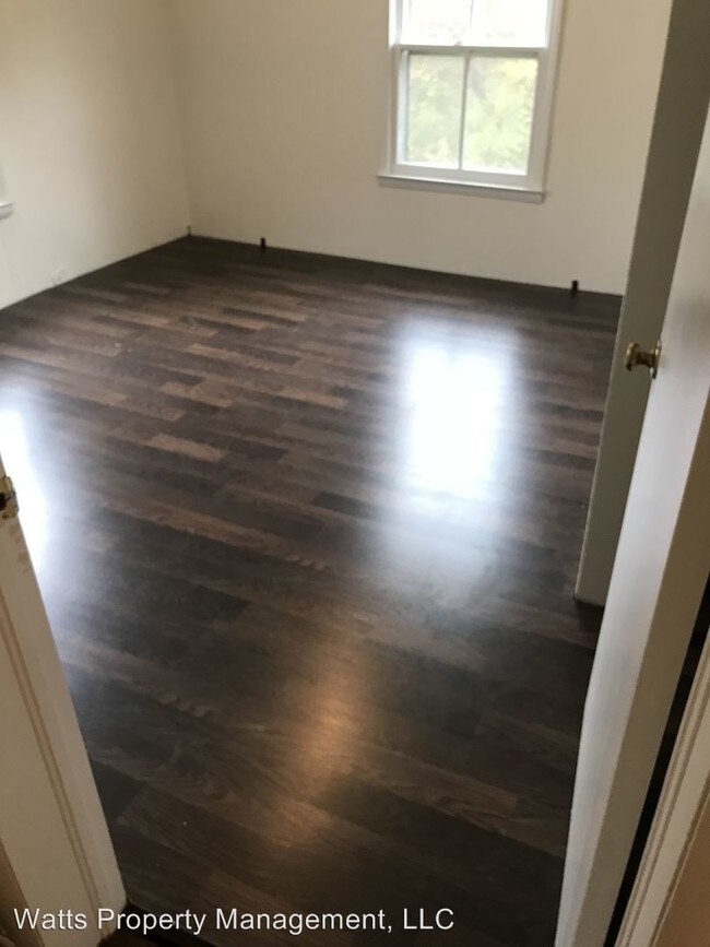 Building Photo - 2 br, 1 bath House - 2347 Kemper St