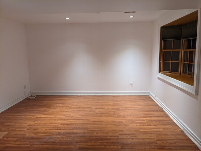 LIVING ROOM - 429 Clifton Ave