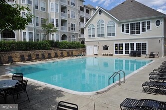 Building Photo - 4550 Strutfield Ln