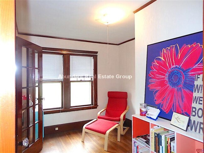 Foto del edificio - 115 Playstead Rd