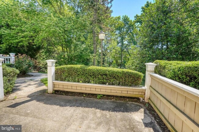 Building Photo - 5800 Inman Park Cir