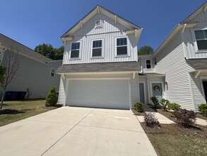 Building Photo - 133 Lorcan Ln