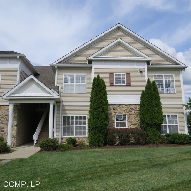 Building Photo - 444 Cedarville Rd