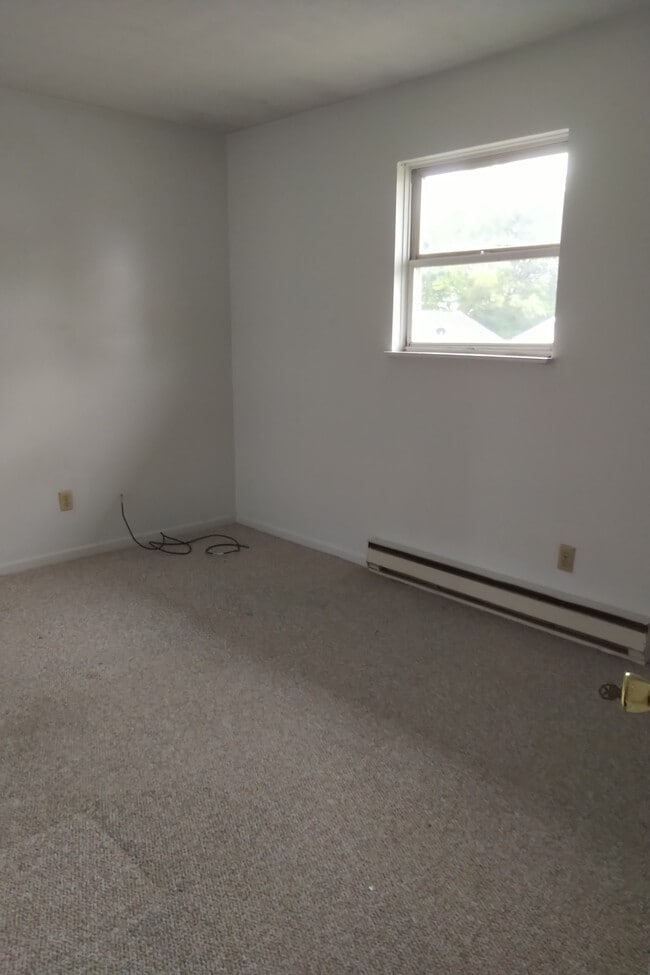 Building Photo - 208 Homestead Ave