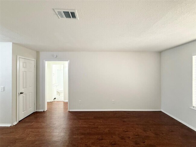 Foto del edificio - 3633 N MacGregor Way