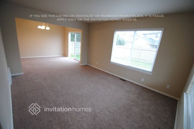 Foto del edificio - 16084 Rose Ln SE