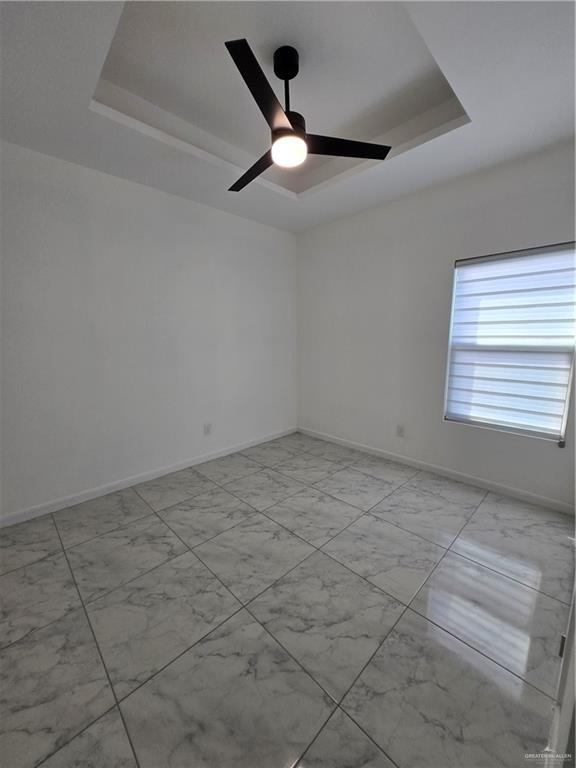 Foto del edificio - 4 W Woodson Dr