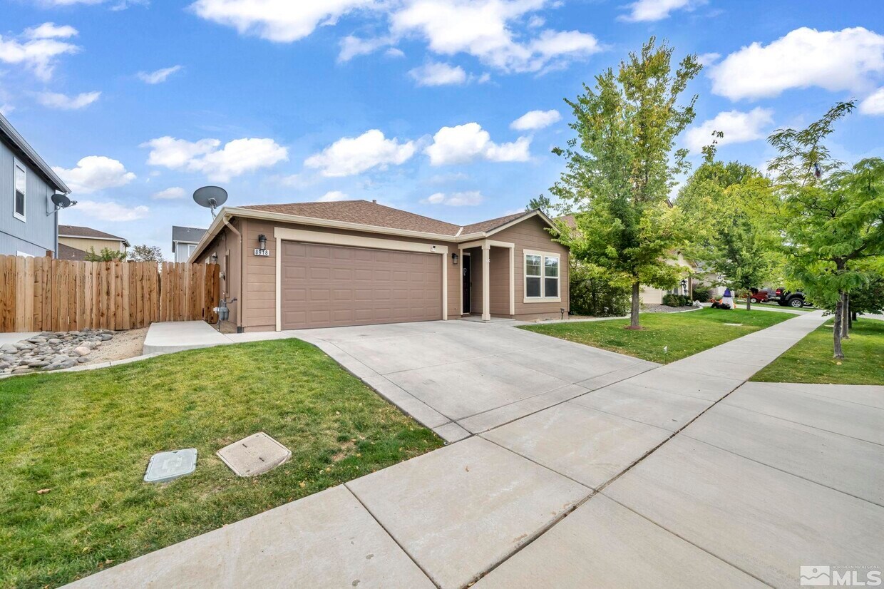 8918 Grisom Way  